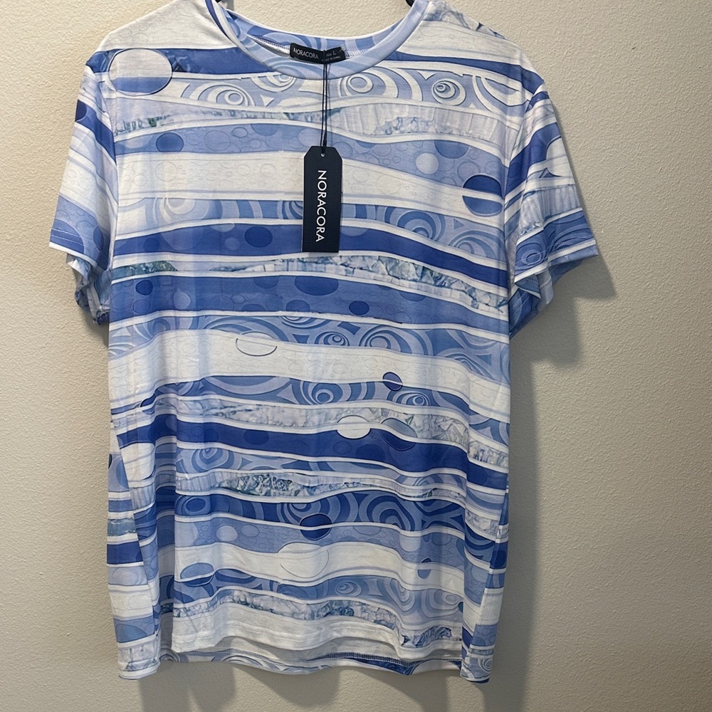 Nona Cora Men’s Blue & White Wave-Stripe Short Sleeve Tee